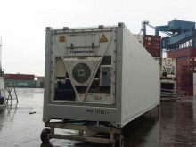 Рефконтейнер Thermo King 40 футов 2001 года RRSU 6196872 в Пскове